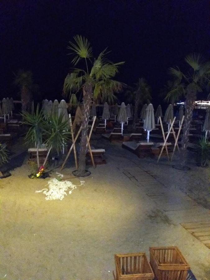 Sarah Appartamento Vlorë Buitenkant foto
