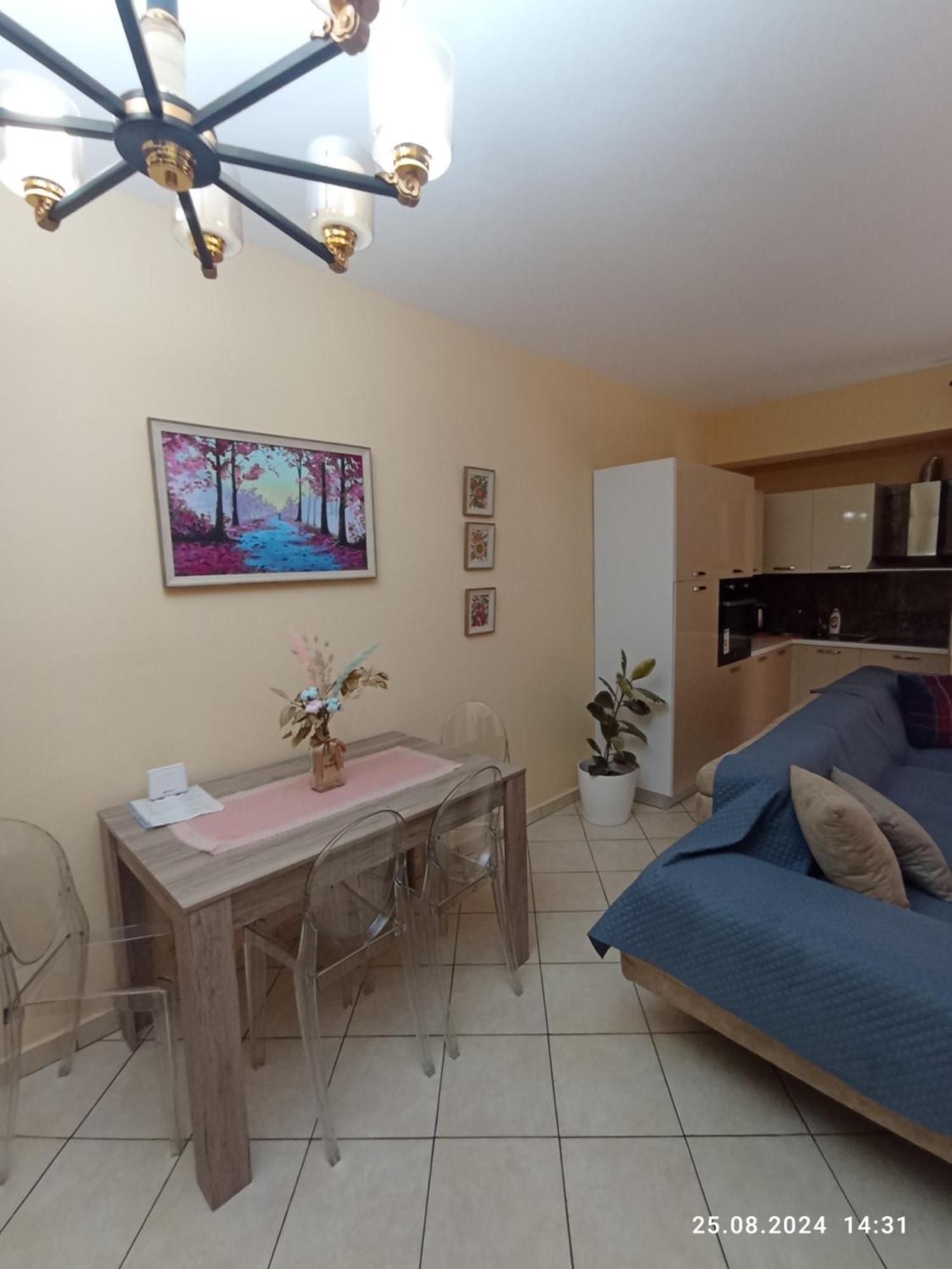 Sarah Appartamento Vlorë Buitenkant foto